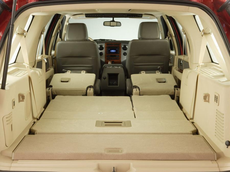  Ford Expedition EL 2006 года  (фото 10 из 17)